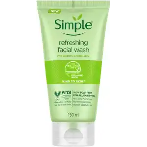 Simple Kind to Skin Ferahlatıcı Yüz Temizleme Jeli B5+E Vitamini Pürüzsüz ve Sağlıklı Gözüken Bir Cilt için, 150 ml