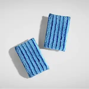 Silva Essentials Bulaşık Süngeri İkili Set 14 x 9 cm - Çift Dokulu, Lacivert Yüz Kurumuş Kalıntıyı Söker, Mavi Ultrafiber Yüz Cam ve Porseleni Çizmeden Parlatır, Çabuk Kurur, Antibakteriyel, 2 Adet
