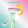 BIC Miss Soleil Sensitive Kadın Tıraş Bıçağı 3lü Blister (3 Bıçak), Oynar Başlık, Aloe Vera ile Zenginleştirilmiş Kayganlaştırıcı Jel Şerit