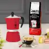 Bialetti - Rainbow: 3 Cups Ocak Üstü Espresso Pişirici - 130ml - Kırmızı Renk - Alüminyum Gövde - Patentli Güvenlik Valfi - Tüm Ocak Türleri İçin Uygundur (İndüksiyon Hariç)