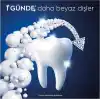 Oral-B Pro 3D White Clinical Yoğun Beyazlık Parlak Beyaz Diş Macunu 75 ml
