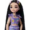 Barbie Rüya Arkadaşlar bebek ve aksesuarları, eklemleri bükülebilen, siyah saçlı, Patenci Renee bebek, video ve yemek temalı 12 parça, JFX99