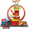 Hot Wheels® Çember Pistli İftaiye İstasyonu