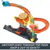 Hot Wheels® Pizza Dükkanında Kobra Macerası Oyun Seti