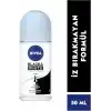NIVEA Kadın Roll On Deodorant Black & White Invisible Pure 48 Saat Anti-perspirant Koruma (50 ml)