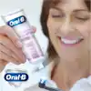 Oral-B Pro 3D White Advanced Ekspres Beyazlık Parlak Beyazlık Diş Macunu 75 ml