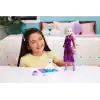 Mattel Disney Karlar Ülkesi Elsa Bebek ve Yavru Ayıcık Figürü, ayıcığın yatağı ve battaniyesi dahil 4 aksesuar, JFG16