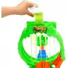 Hot Wheels Monster Trucks Mutant Kaosu Çemberde Yarış Oyun Seti, 1:64 ölçekli Wreckin Wolf, 110 gramlık Slime, 2 oynama şekli, JMK91