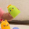 6 ay ve üzeri bebekler için duyusal gelişime yardımcı özelliklere sahip üst üste dizme oyuncağı, gelişime yardımcı oyunlar, Fisher-Price Çıngıraklı Minik Kuş, JLG00