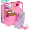 Barbie Rüyalar Ülkesi Yol Macerası Karavan, 4 oyun alanı, mutfak, yatak, marshmallow kızartma çubukları, kamp ateşi, köpek figürü ve 20 aksesuar, JMK45