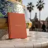 Fark Tanıtım Travel Journal – Sert Kapaklı Seyahat Günlüğü, A5 Boyutunda, Planlama & Anı Alanı – Anı Defteri (Kiremit)