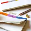 Fark Tanıtım Renkli Haftalık Masa Planlayıcı | Klavye Altı BlokNot – 80 Yaprak, 90 gr Ivory Kağıt, 8x30 cm (Style 1)