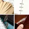 Coverzone Vintage Yaprak Motifli PU Deri Defter – 80 Sayfa Çizgisiz Günlük, 14.5x10.5 cm, Yaprak Şeklinde Metal Kapatmalı Retro Ajanda & Not Defteri, Seyahat Defteri, Travel Journal (Kahverengi)