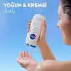 NIVEA Creme Soft Kremsi Dokunuş Banyo Ve Duş Jeli 750 ml, Vücut Nemlendirici, Badem Yağı, Pürüzsüz Cilt
