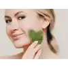 Beper C301ABE101 Gua Sha Yeşim Taşında Jade Roller & Gua Sha Masaj Aleti, Yüz ve Vücut Masaj, Rahatlatıcı, Modelleme ve Yaşlanma