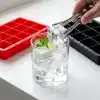 Deconox 2 Adet 15 Gözlü Silikon Buz Kalıbı, Siyah ve Kırmızı Kare Küp Buzluk, 18x12 cm Esnek Buz Kalıbı, 2’li Set Soğuk İçecek Limonata Kahve Kokteyl Sunumları İçin Silikon Buzluk