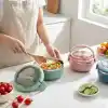 Deconox 700 ml Paslanmaz Çelik Yemek Kabı, Kaşıklı, Saplı ve Kilitli Yuvarlak Lunch Box, Mavi Yeşil Pembe Renk Seçenekli, 12x11x13cm Kapaklı Saklama ve Taşıma Kabı