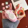 Pembe Pul Delgeç Tasarım Scrapbooking Malzemesi - Pul Şekilli Delgeç Kağıt Kesici