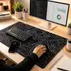 McStorey 90x40 cm Mouse Pad, Beyaz Topografik Kontur Desenli Büyük Mouse Pad, Kaymaz Kauçuk Tabanlı, Dikişli Kenarlı 3 mm Klavye ve Mouse Altlığı, Minimal Desk Mat