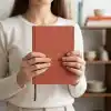 Fark Tanıtım Okuma Günlüğü – A5 Sert Kapa­klı “Reading Journal, 100 Kitap İncelemesi, Günlük Okuma Takibi (Kiremit)