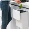 Orret Home Dolap Kapağına Asılabilir 15 Litre Çöp Kovası, Duvara Yapıştırılabilir Çift Tarafa Açılabilir Mutfak Çöp Kutusu, Banyo Çöp Kovası, Kapaklı Asma Çöp Kovası Organizer (Beyaz)