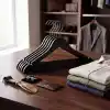 Owra Premium Askı, Yer Tasarrufu Sağlayan, Ahşap Görünümlü Elbise Askıları, Dolap Düzenleyici, Siyah, 12li Paket