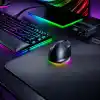 Razer Pro Click V2 Vertical - Sağ elini kullanan kullanıcılar için dikey ergonomik kablosuz fare - AI İstemi Yardımı - 30K Optik Sensör - Windows & Mac (9 aya kadar pil ömrü) Siyah
