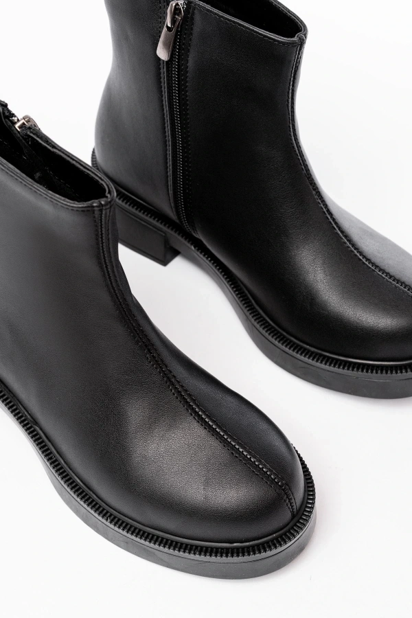 Bidebuvar 02-3033 Siyah Fermuarlı Günlük Kadın Bot