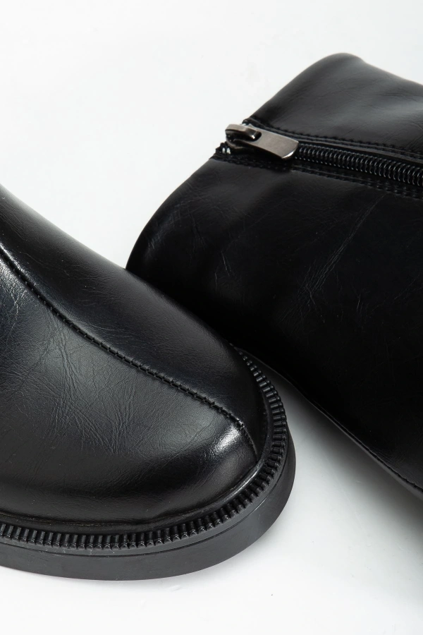 Bidebuvar 02-3033 Siyah Kırışık Rugan Fermuarlı Günlük Kadın Bot