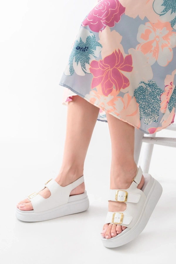 Bidebuvar 24422-1185 Beyaz Dolgu Topuk Kadın Sandalet