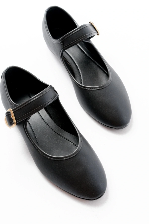 Bidebuvar 2606 Siyah Baretli Günlük Bayan Ayakkabı