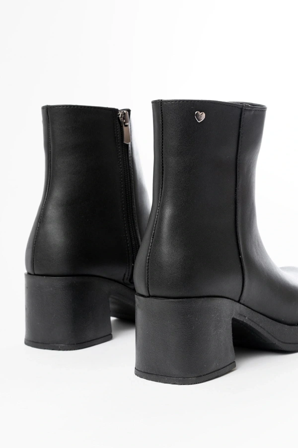 Bidebuvar 5109-3022 Siyah Fermuarlı Kalın Topuklu Günlük Kadın Bot