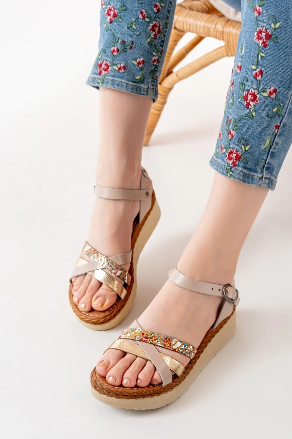 Bidebuvar 730-015 Bej Garni Ortopedik Hakiki Deri Dolgu Kadın Sandalet