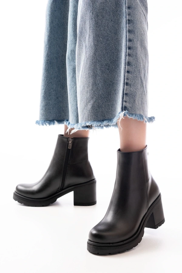 Bidebuvar 767-3020 Siyah Fermuarlı Kalın Topuklu Günlük Kadın Bot