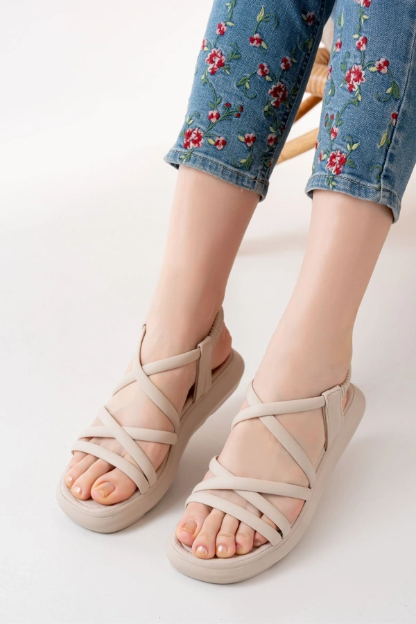 Bidebuvar 841-841 Bej Lastikli Kadın Günlük Sandalet