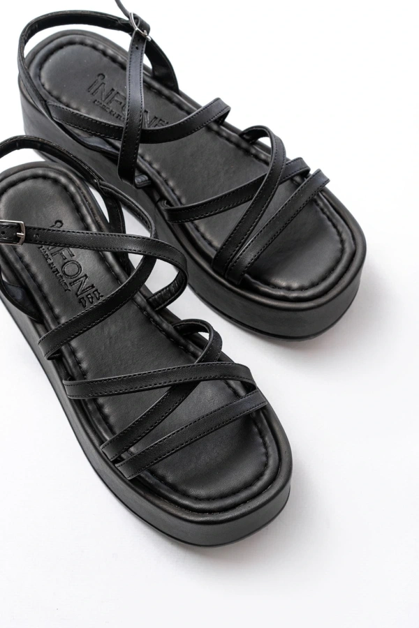 Bidebuvar 861-1029 Siyah Dolgu Kadın Sandalet