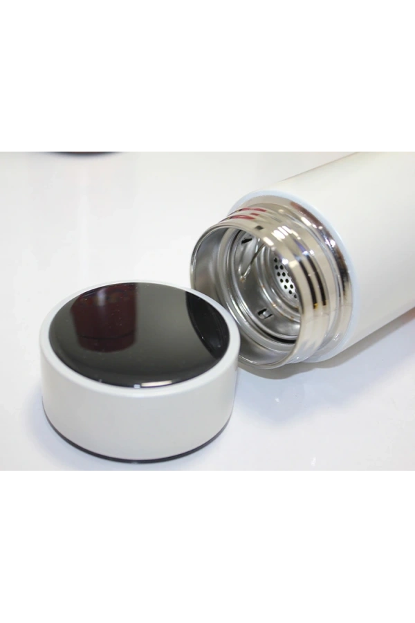 Bidebuvar Anime Baskılı Dijital Göstergeli Termos 500 ml Model 3