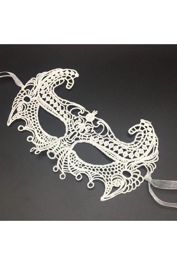 Bidebuvar Beyaz Renk Dantel Kesim Balo Maskesi