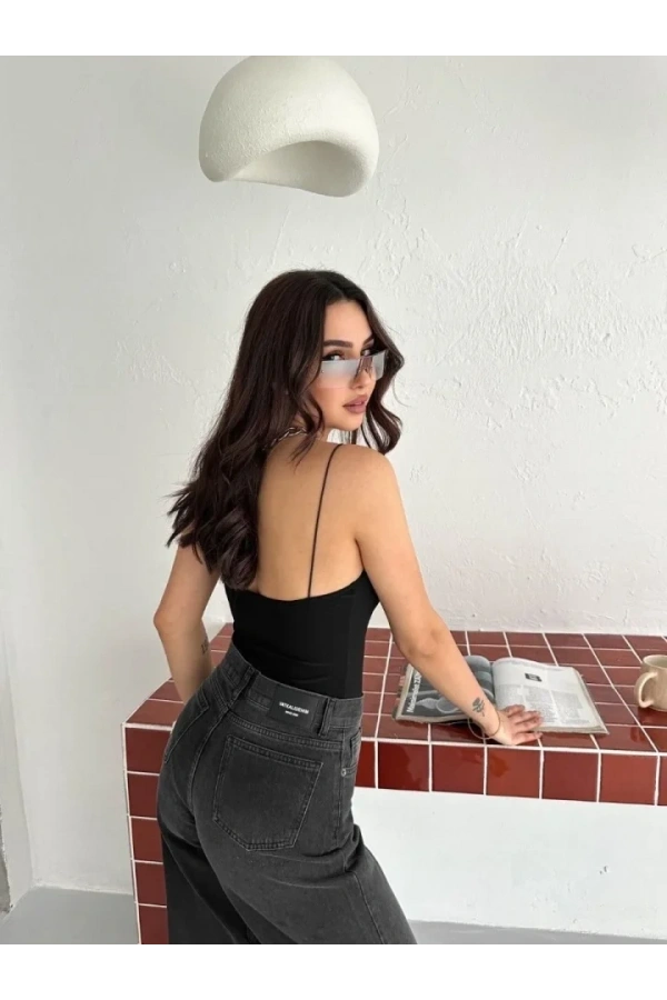 Bidebuvar Derin Dekolte Askılı Body Sırt Dekolteli Şık Kolsuz Yazlık Bodysuit - Siyah