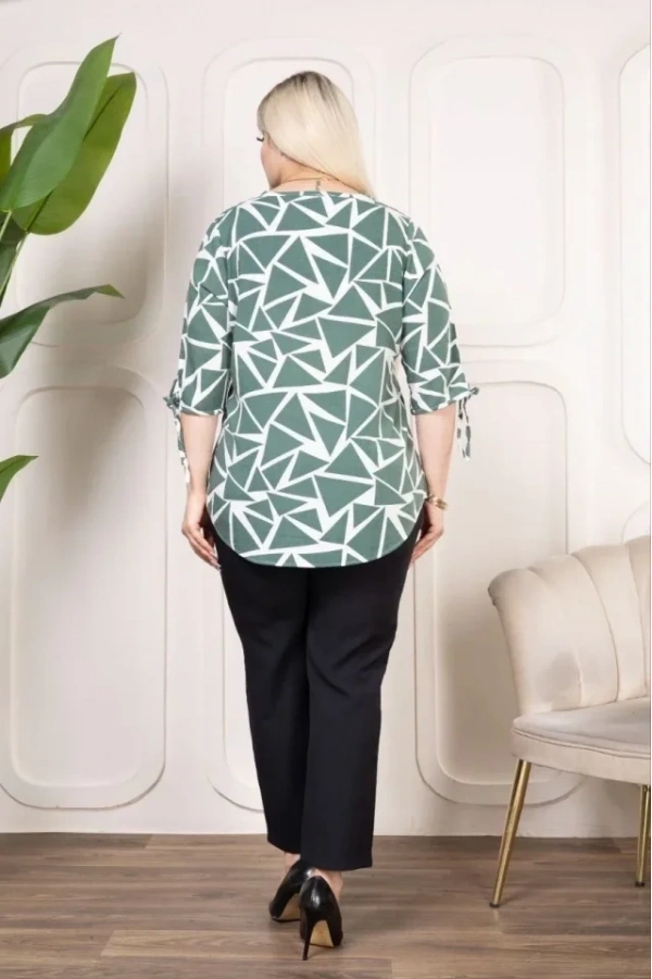 Bidebuvar Desenli Püsküllü Viskon Bluz Bebe Yaka Kısa Kollu Big Size Rahat Kesim - Desenli