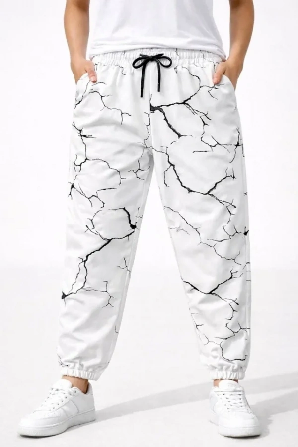 Bidebuvar Dijital Baskılı Eşofman Altı Kışlık Üç İplik Şardonlu Kumaş Lastikli Paça, Cepli, Rahat Kalıp - Beyaz