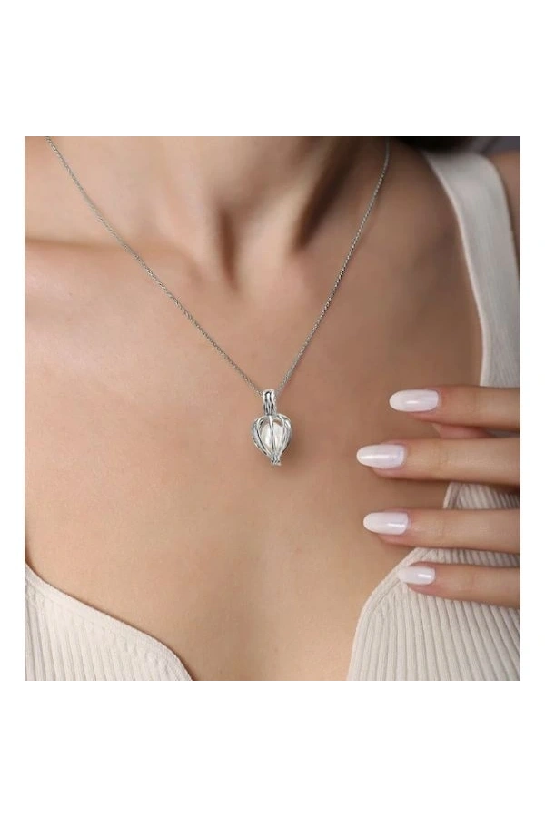 Bidebuvar İstridye İçinde İnci Kolye