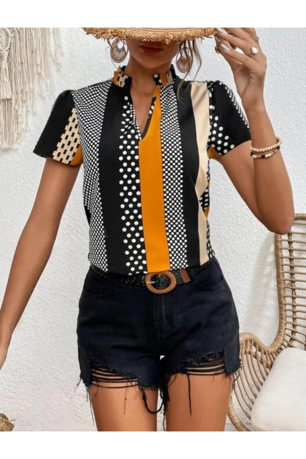 Bidebuvar Kadın çentik Ve Büzgülü Yaka, Desenli Mikro Kumaş Bluz