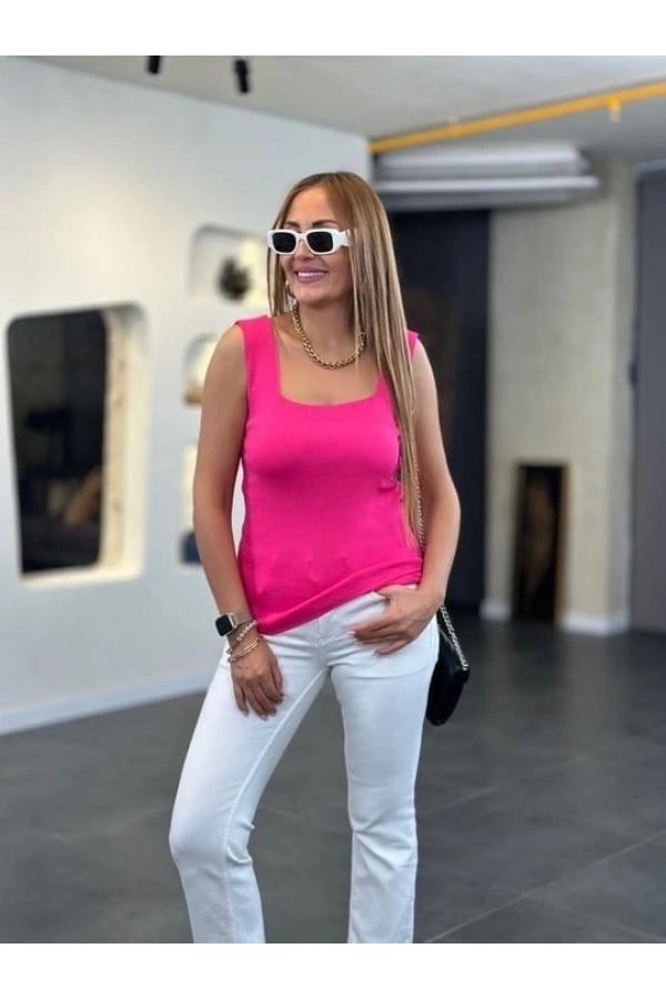 Bidebuvar Kadın Kare Yaka Kalın Askılı Beyaz Triko Bluz