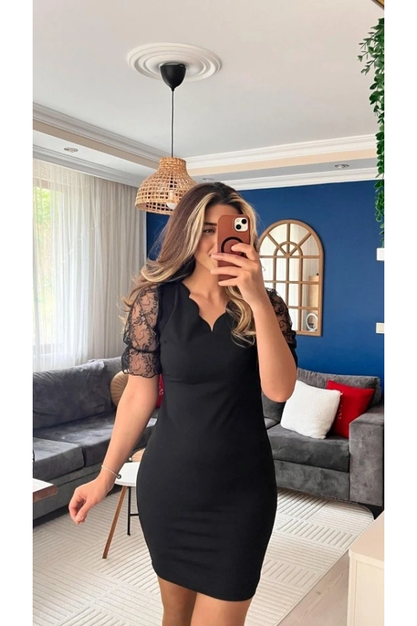 Bidebuvar Kadın Kısa Kollu Dantelli V Yakalı Yanlardan Büzgülü çapraz Detaylı Ithal Krep Elbise