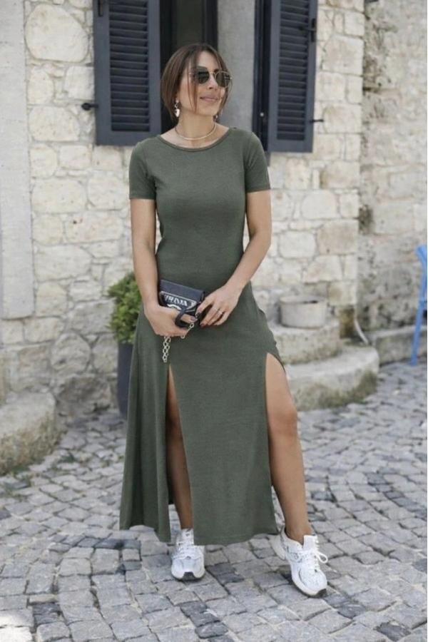 Bidebuvar Kadın Kısa Kollu Sırt Dekolteli Yırtmaç Detaylı Viskon Elbise