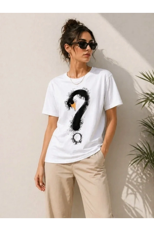 Bidebuvar Kuğu Figürlü Soru İşareti Baskılı Tişört Kısa Kol T-Shirt - Beyaz