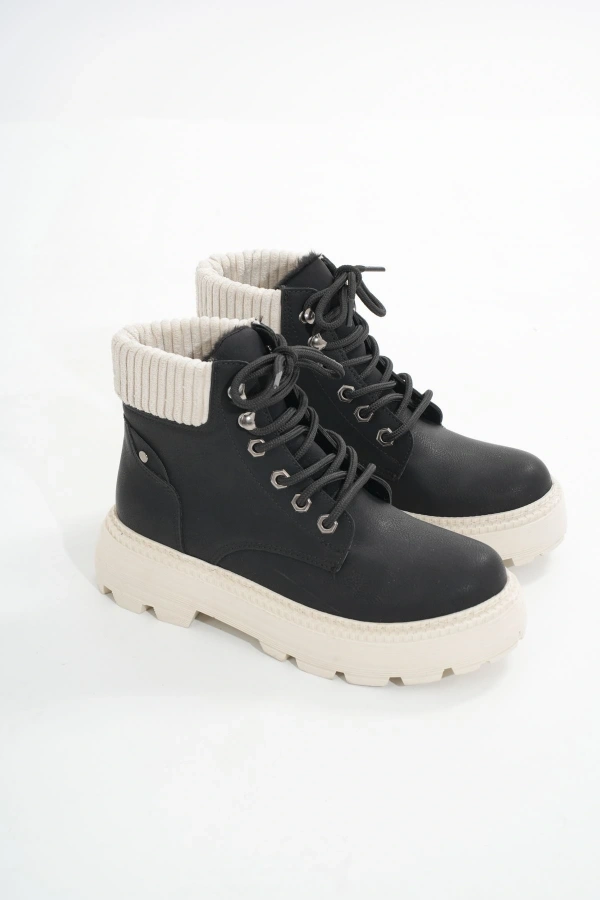 Bidebuvar LMÇ-2045 Siyah-Bej Taban Bağcıklı Kalın Taban Kadın Günlük Bot