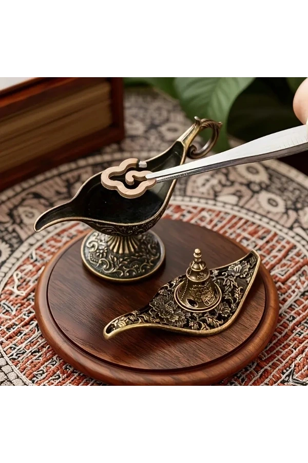 Bidebuvar Sihirli Lamba Tasarımlı Tütsülük