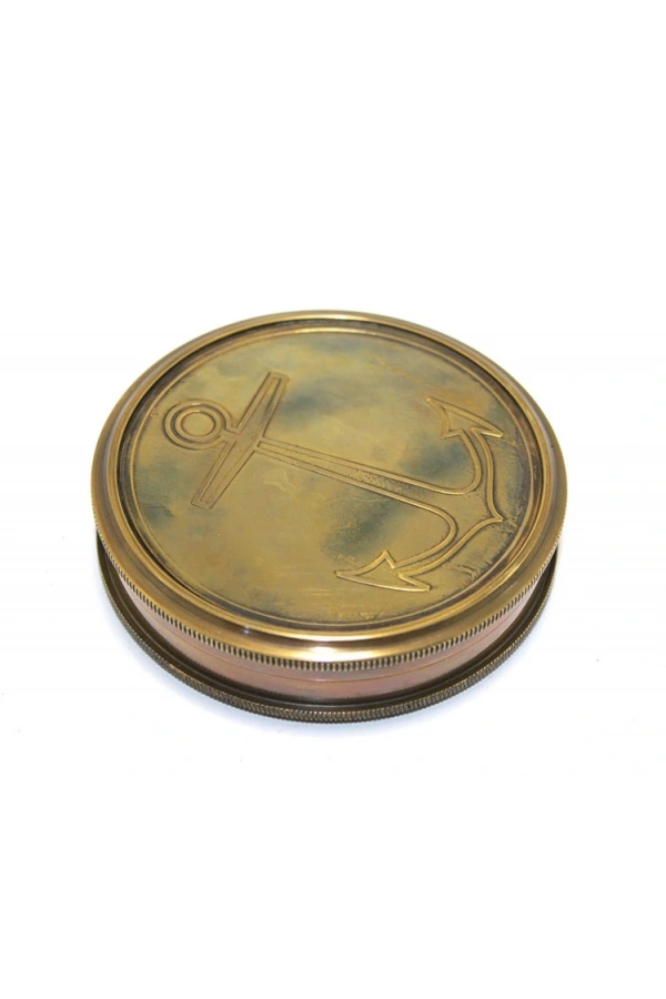 Bidebuvar Üzeri Çapa İşlemeli Pirinç Kullanışlı Pusula